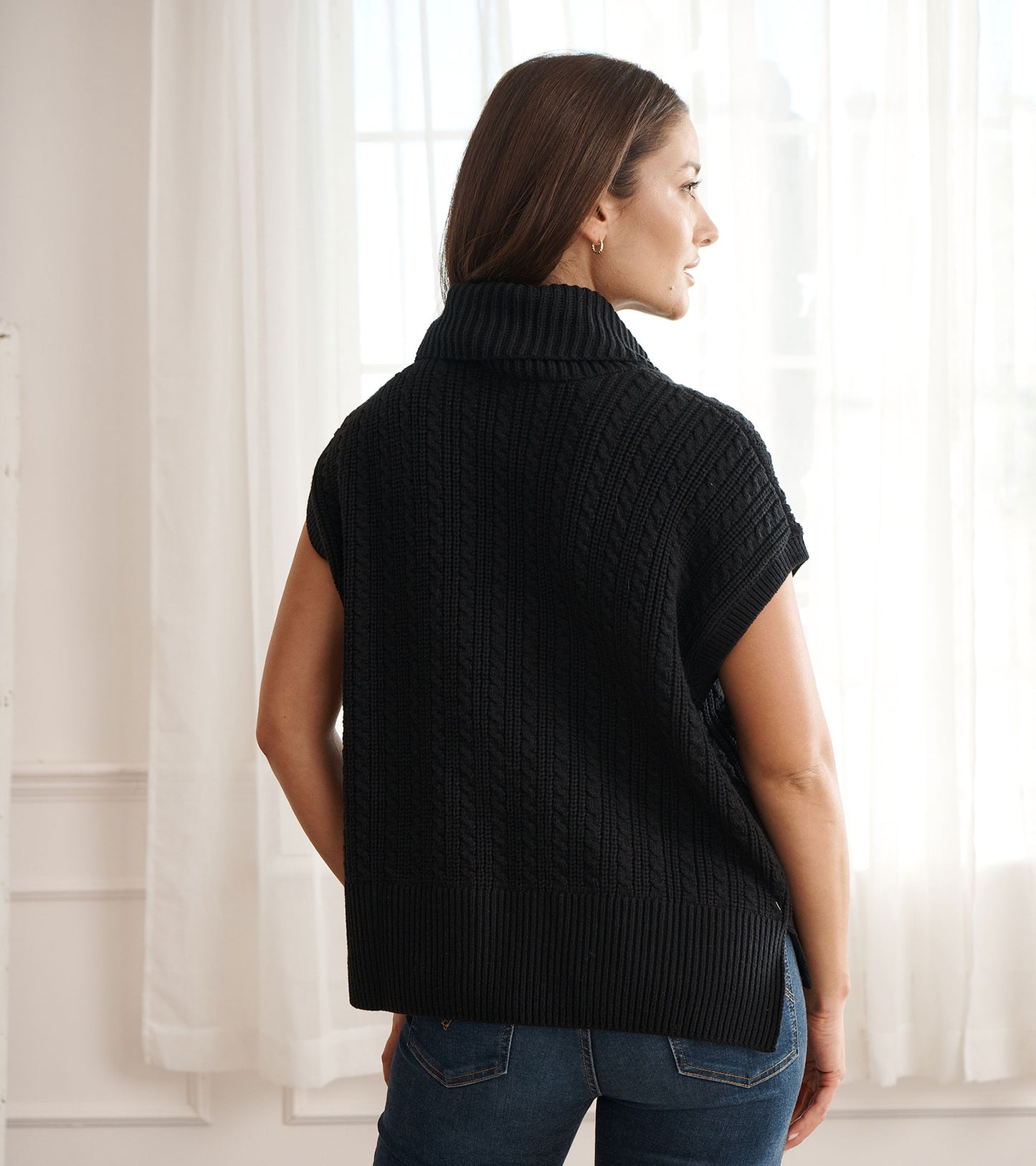 Cable Knit Vest - Black Caviar