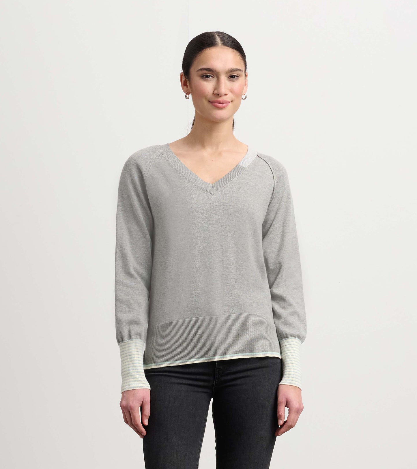Cary V-Neck Sweater - Charcoal Melange