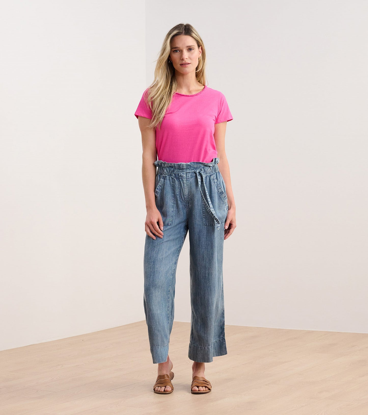 Braided Neck Tee - Fuschia