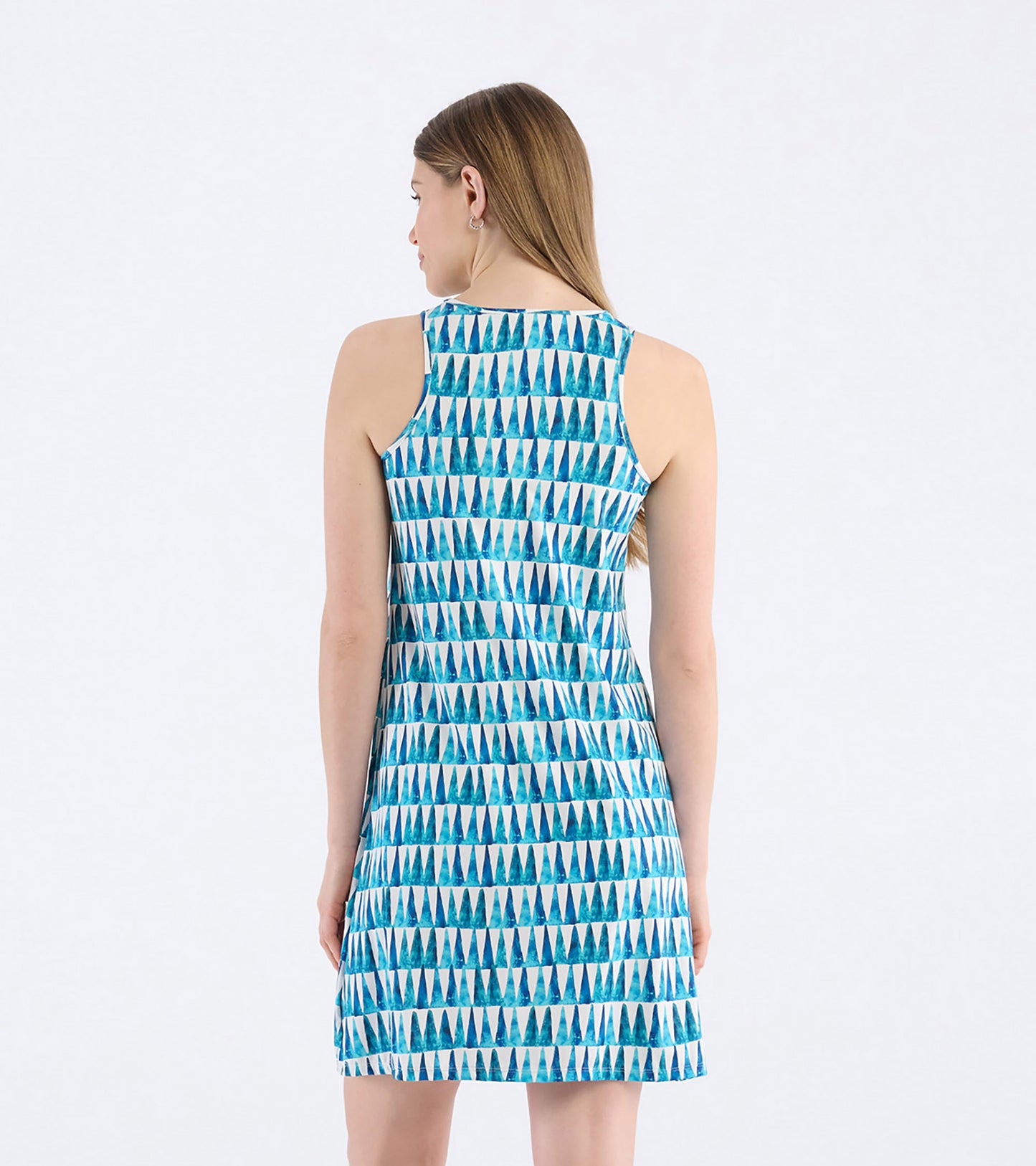 Back view of a sleeveless summer dress featuring a blue and white triangle pattern.