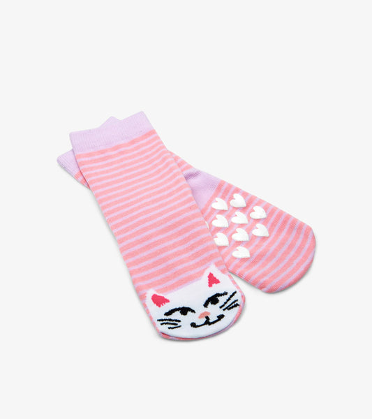 Pink striped socks featuring a cat face design and heart patterns on the soles, suitable for kids ages 2-7.