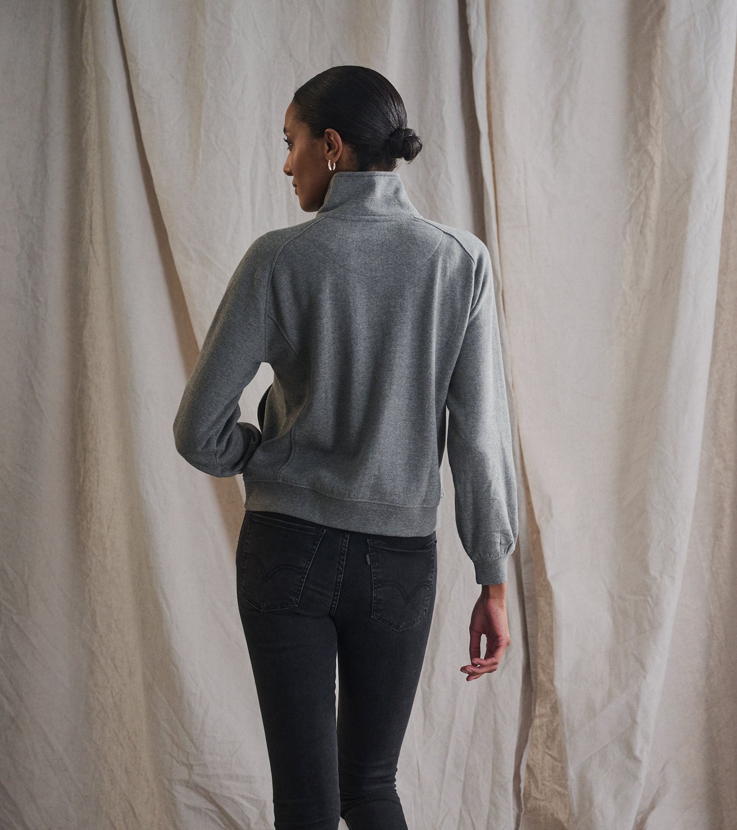 Mock Neck Pullover - Charcoal Heather