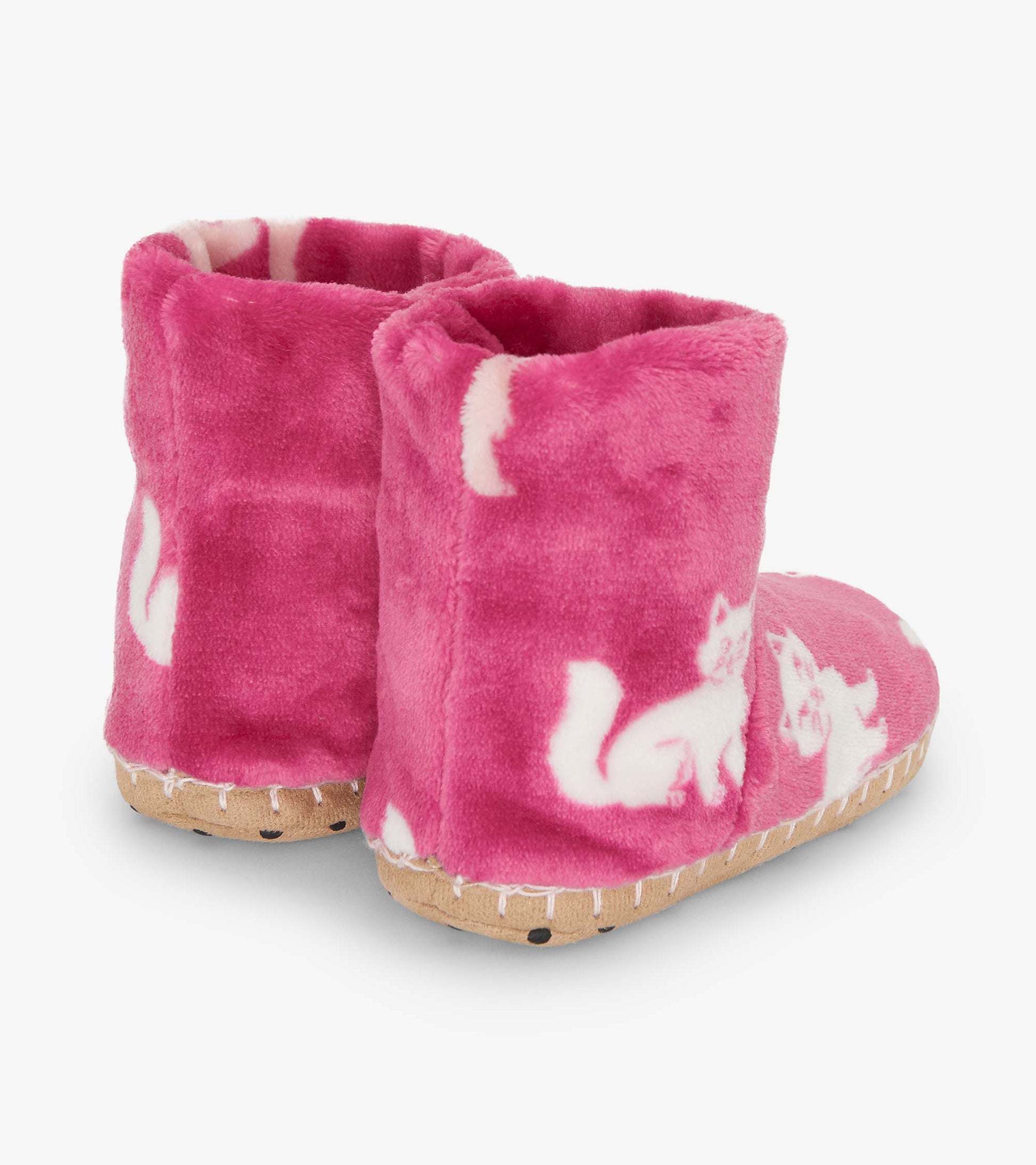 Pink fuzzy fleece slippers featuring white kitty patterns and a soft, cozy design for girls.