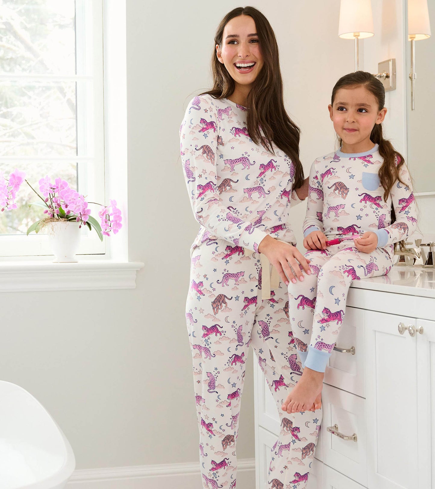 Women's Night Time Tigers Bamboo Pajama Set