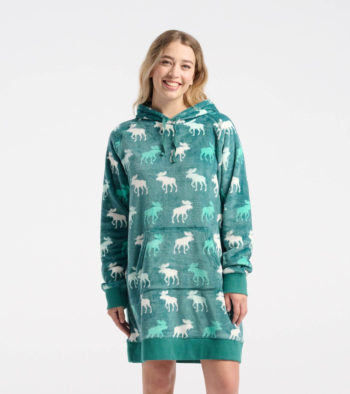 Women's Minty Moose Silhouette Oversized Fleece Hoodie