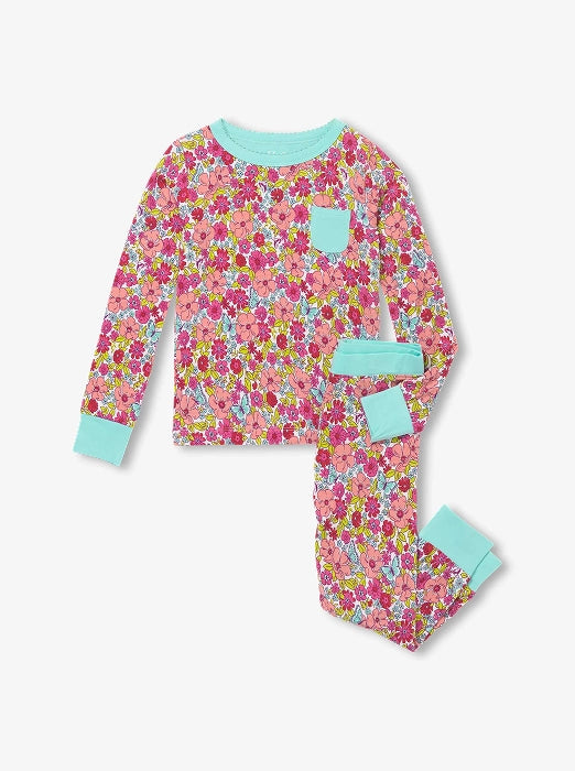 Promotes kids sleepwear sale collection.